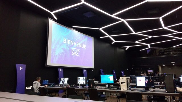 电竞专区正式开放,首批上线 12 个赛事